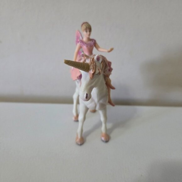 Papo Elf Ballerina and Her Unicorn - Picture 2 of 6